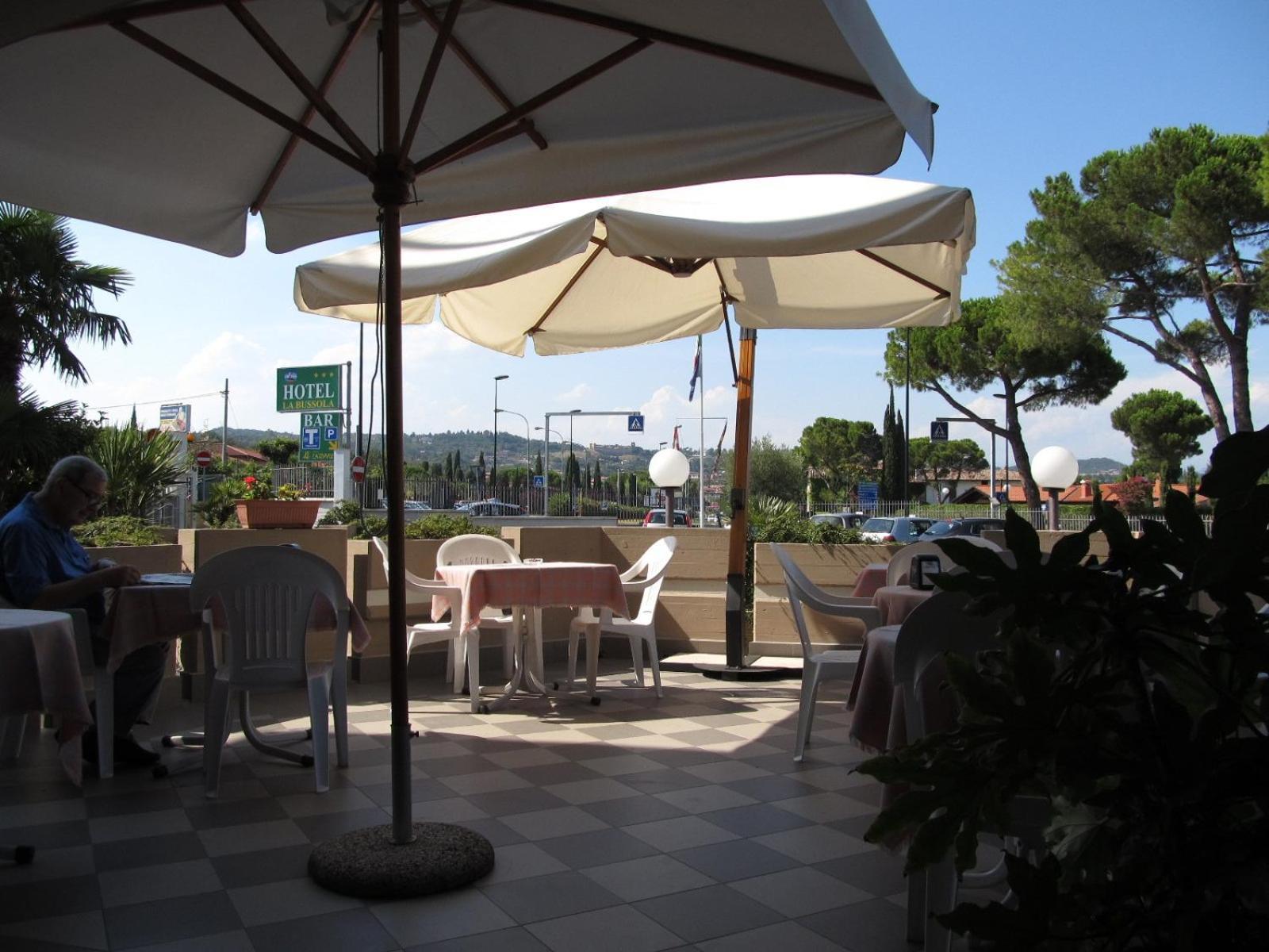 Hotel La Bussola Padenghe sul Garda Exterior photo